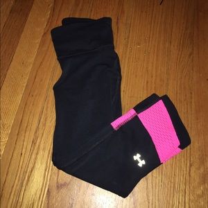 Under armor workout leggings (cropped)