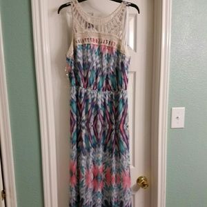 Junior's Maxi Dress