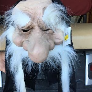 Face mask with black fabric head cover