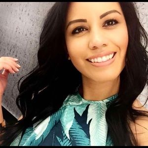 Meet your Posher, Jen