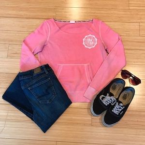 🌻Last Chance Donating Today🌻 VS Pink Pullover