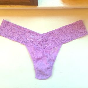 NEW Hanky Panky Low Rise Thong