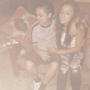 Meet your Posher, Alexis