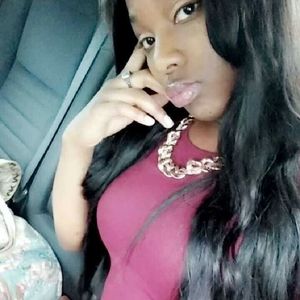 Meet your Posher, Dawne