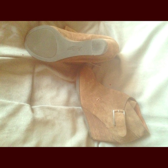 Lucky brand Fall Heels