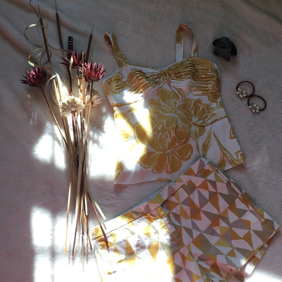 Ann Taylor Halter Silk Blend Top