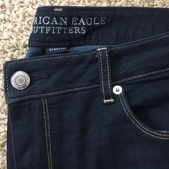 NWOT American Eagle Skinny Jeans size 16