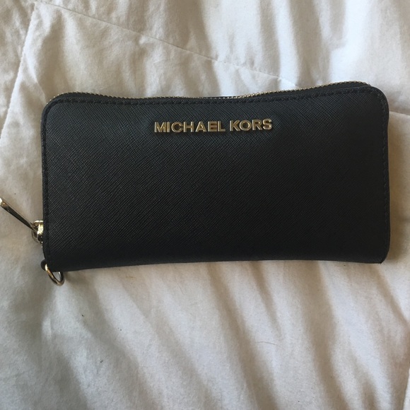 Michael Kors authentic wallet with gold hardware