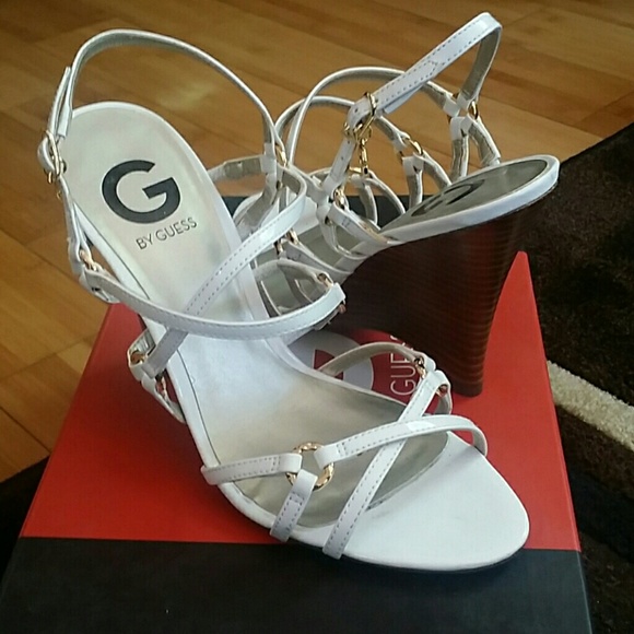 G by Guess white Multi Synthetic 5 M