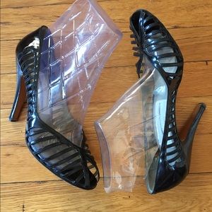Susan Benis Warren Edwards Caged Heels