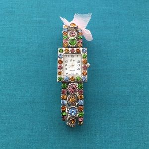 Stretchy jeweled band watch
