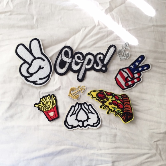 Accessories - Iron-on patches bundle [NEW]