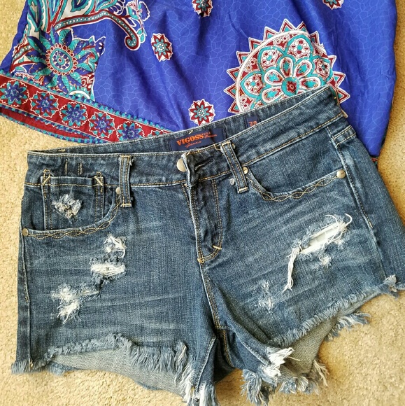 Blue jeans shorts! - Picture 1 of 4