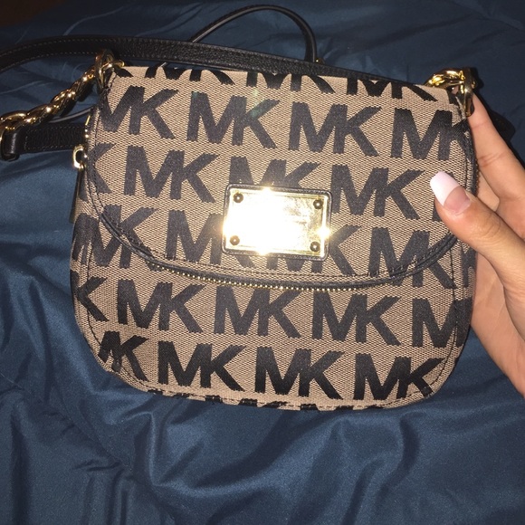 Michael Kors purse