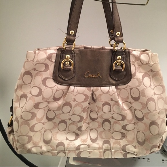 Coach purse