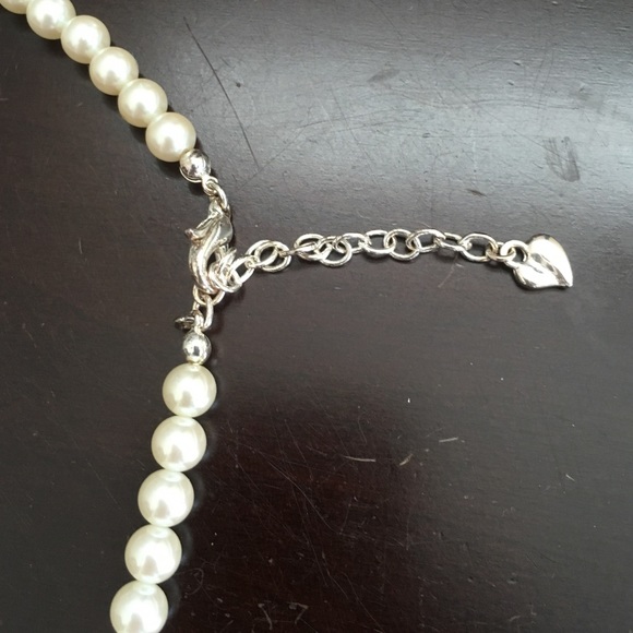 Pearl crystal necklace - Picture 3 of 3