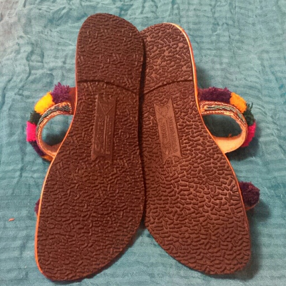 Toe ring sandals - Picture 3 of 4