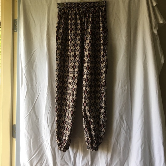 Jumper pants