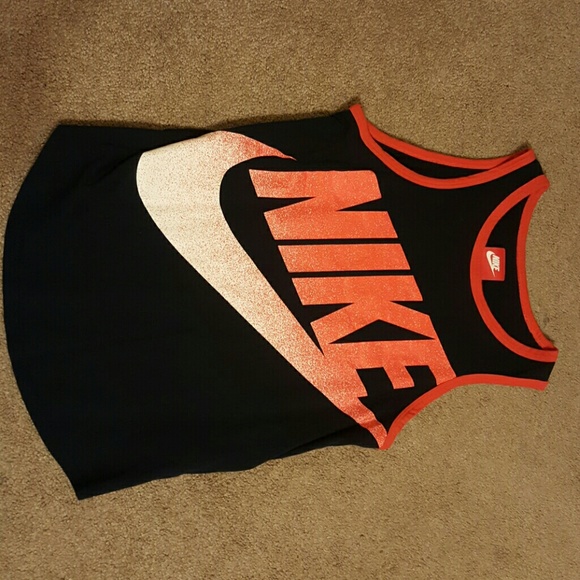 Nike tank top