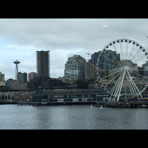 Meet your Posher, Patti - Picture 3 of 4