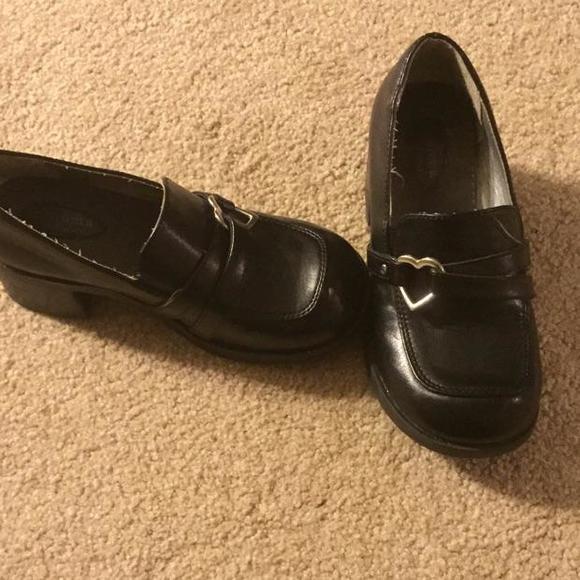 Girls high heel shoe size 2