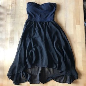 Strapless dress