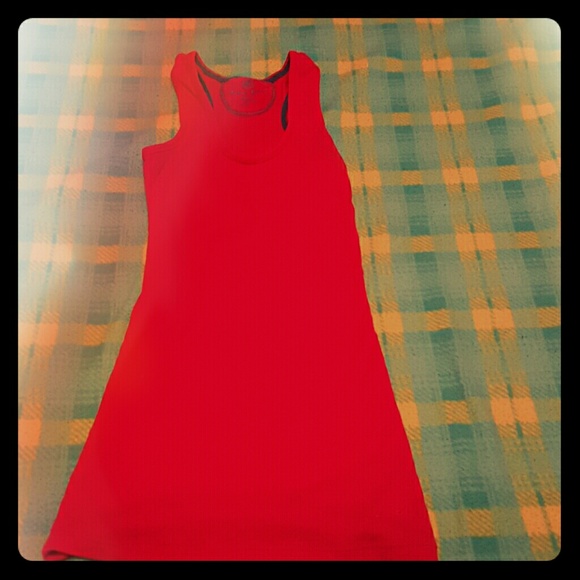 Red active racer back tank