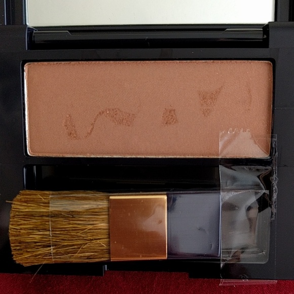 Estee Lauder bronzer