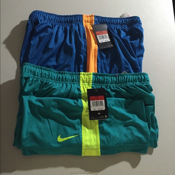 2 Nike dri fit basketball shorts - Picture 1 of 4