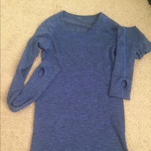 Swiftly Tech Long Sleeve Crew