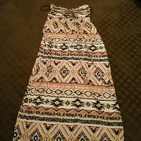 Dress - Picture 1 of 1