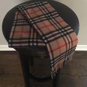 Burberry cashmere scarf