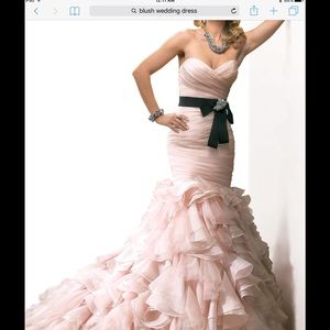 Meet your Posher, Joyce