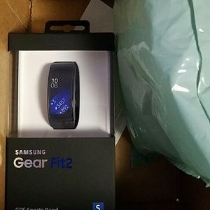 Brand new gear fit 2 !