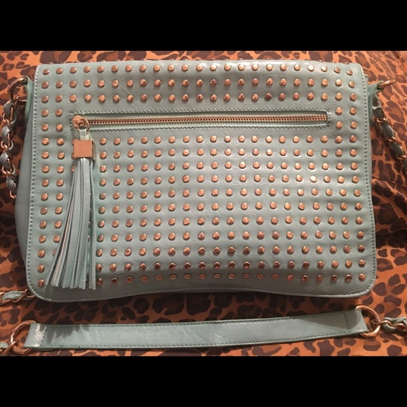 Authentic Kathy Van Zeeland large crossbody!