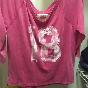 Abercrombie & Fitch tee