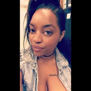 Meet your Posher, Natasha