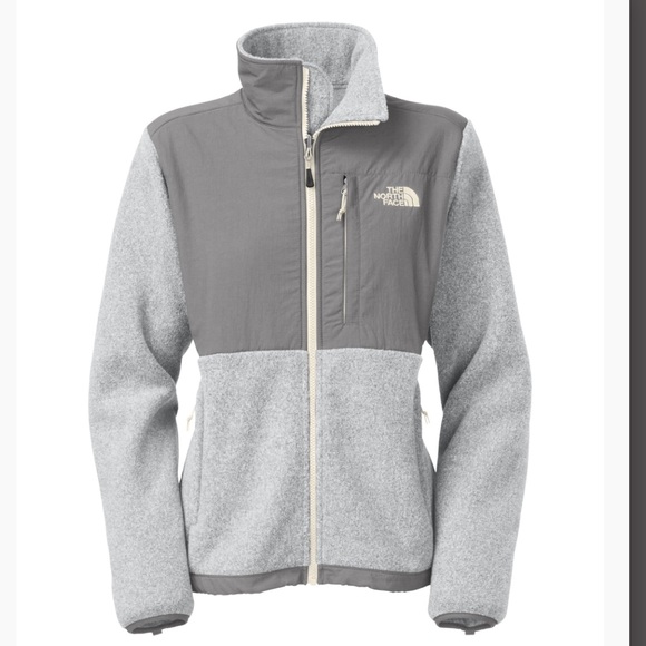 NWOT North Face Denali fleece