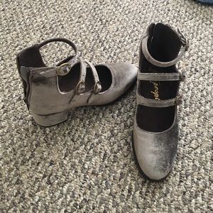 Free people boot/ sandals- grey velvet material