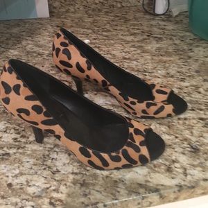 Banana republic heels