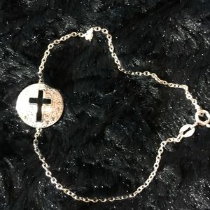 🎄🎄Sterling Silver Pave Cross Bracelet