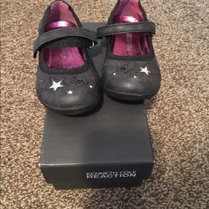 Kenneth Cole Black Mary Janes