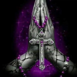 Meet your Posher, Alicia