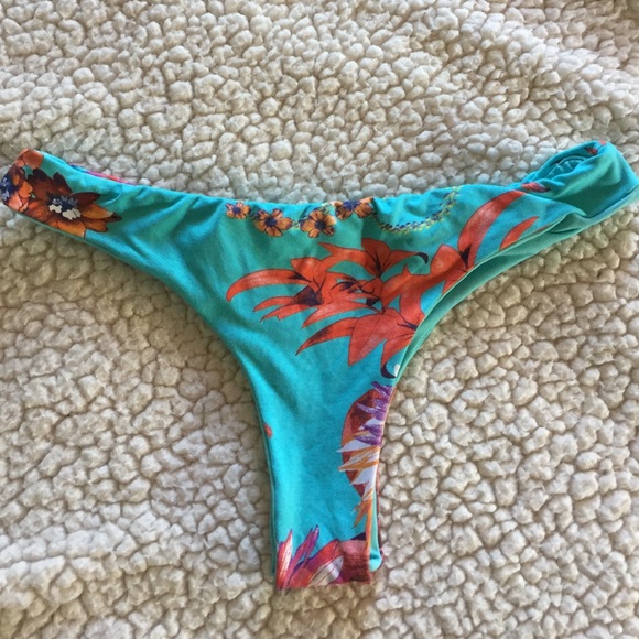 San Lorenzo cheeky bikini