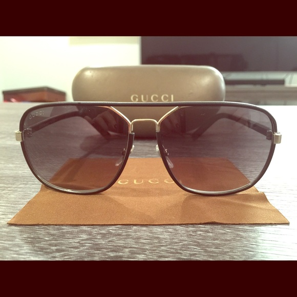 Authentic Gucci leather Aviator Sunglasses - Picture 1 of 3