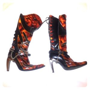 Authentic New Rock Flame leather boots with zipper