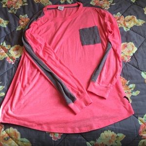 Hot Pink VS Pink long sleeve tee