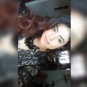 Meet your Posher, Vanessa