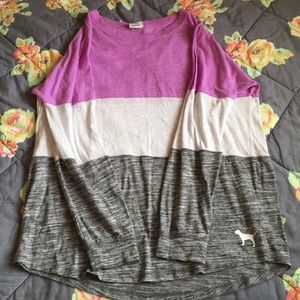 VS Pink long sleeve tee