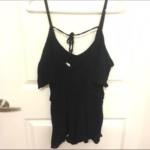 Black romper!!